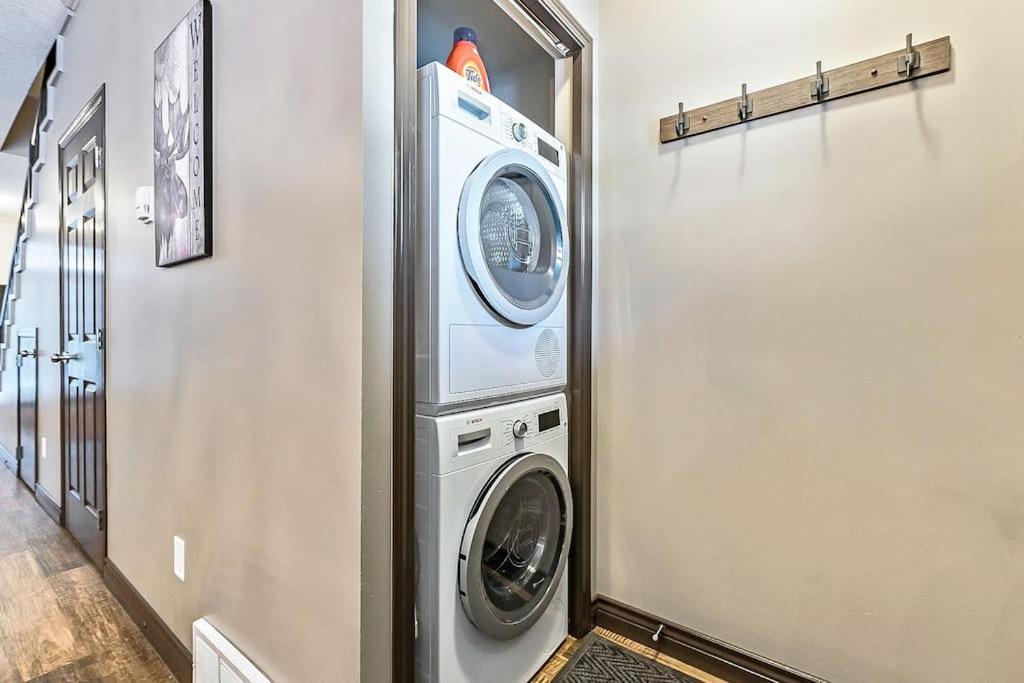 Apartament Mystic Getaway Canmore Zewnętrze zdjęcie